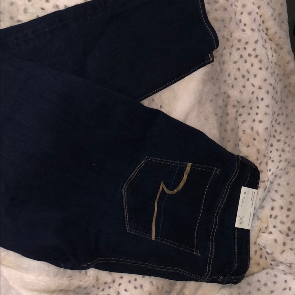 American Eagle Super Hi Rise jegging in Dark Wash